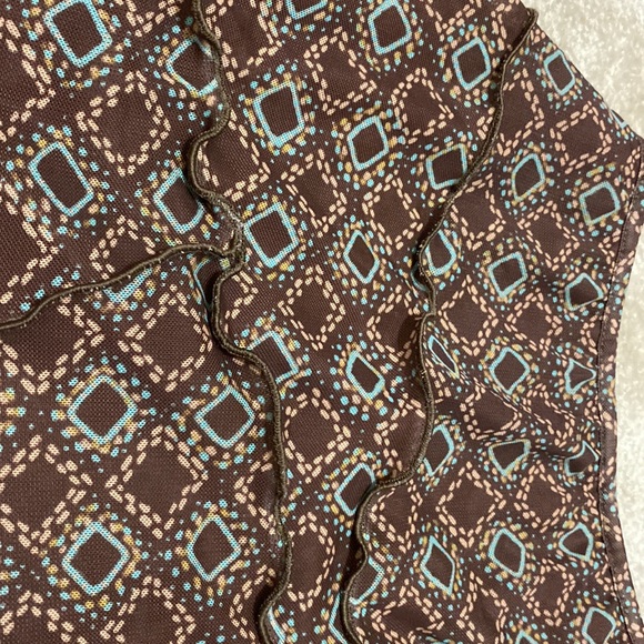 HIGH RISE MINI RUFFLE TRIM SKIRT - Picture 3 of 4